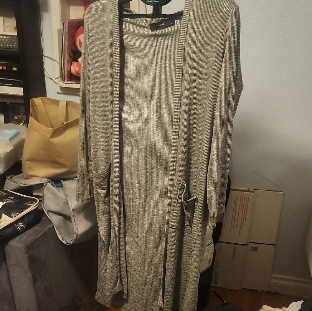 DECJUBA Gray and White Women's Cardigan